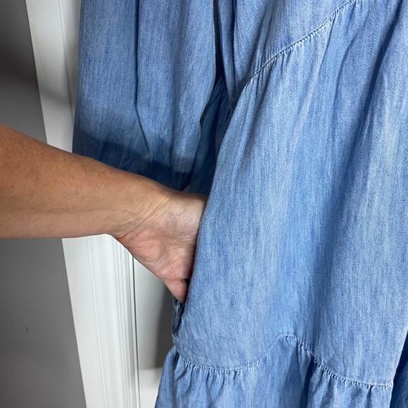 GAP 100% Organic Cotton Light Indigo Denim Tiered Dress with Washwell Pockets M - Picture 10 of 15